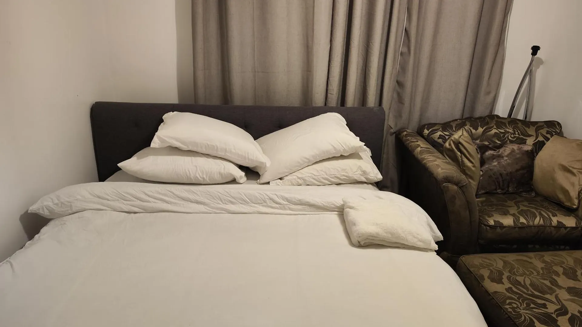 Garden Of Peace Apartment Erith